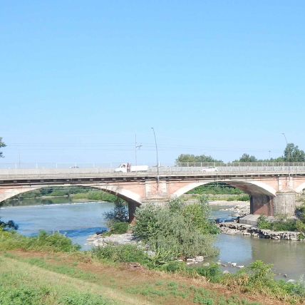 Sorvolo di un drone sul Ponte vecchio 