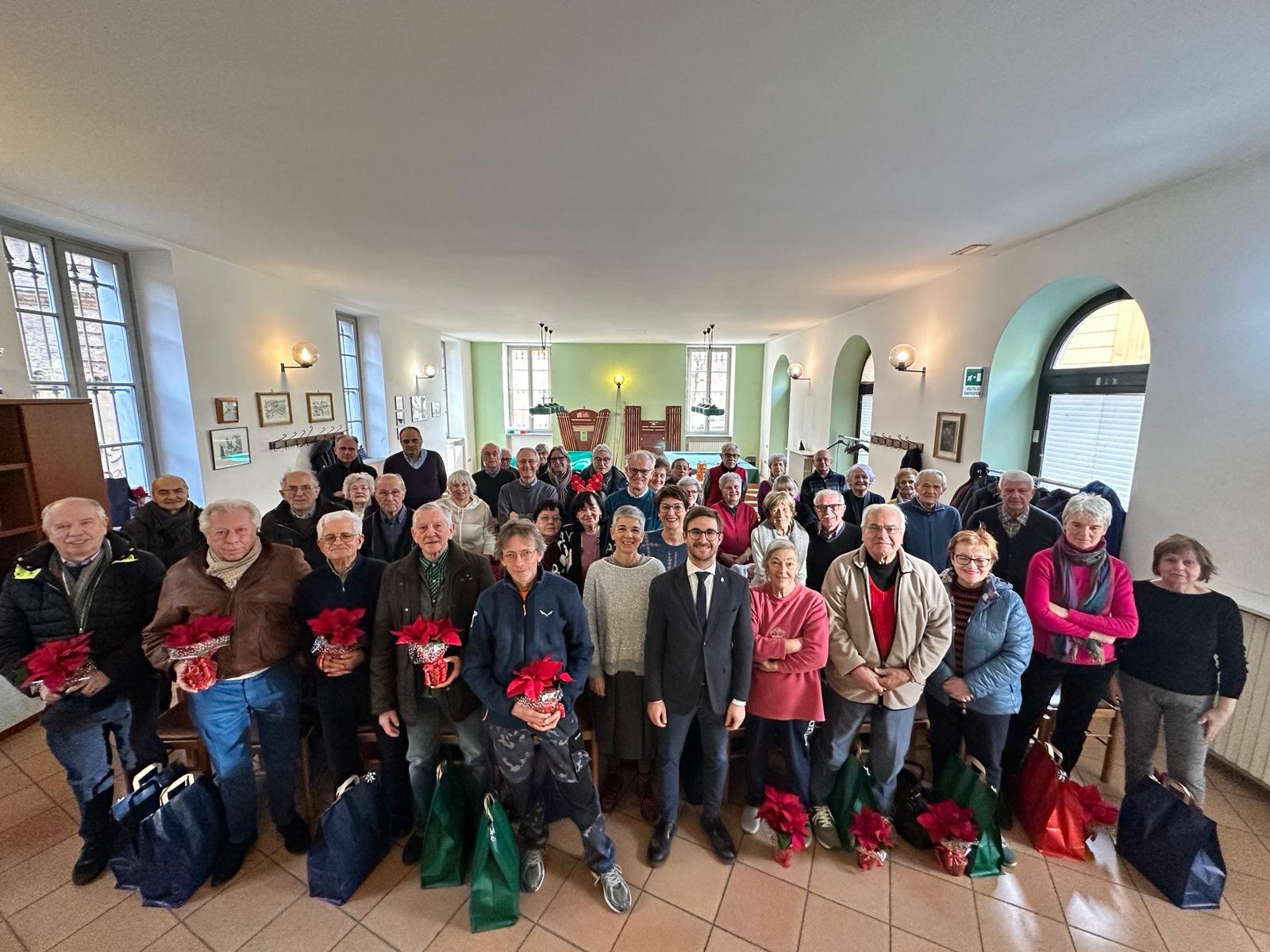 Festa degli auguri con i Nonni Civici